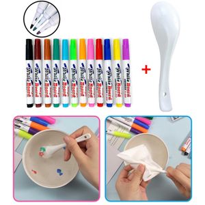 12pcscolor Brush Peinture Magique Stylo Ensemble Eau Flottant Doodle Stylos Pour Enfants Dessin Éducation Précoce Magique Tableau Blanc Marqueurs 8 Couleur Kit P230427