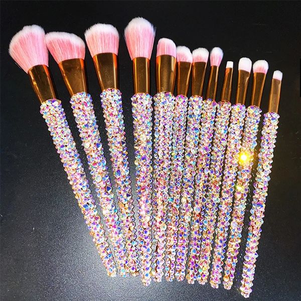 12pcSset Diamondstudded Makeup Brushes Gems Beauty Tools Full Diamond Loose Powder Foundation Correin Brush Bling 240403