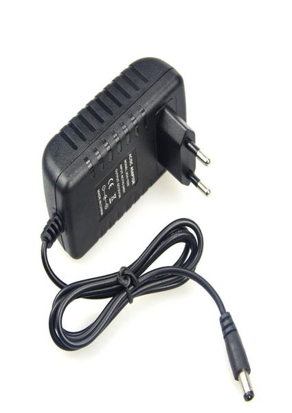 Adaptador de corriente de 12V 3A 36W Transformador de fuente de alimentación de enchufe de la UE 220V 230V Entrada de CA Salida de CC 55 mm21 mm para tiras de luz LED o CCTV Pr8793297