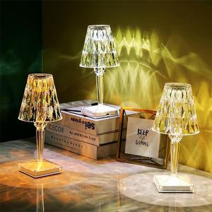 13 PCS Diamant Lampe De Table USB Capteur Tactile Acrylique Décoration Lampes De Bureau Pour Chambre Bar Cristal Éclairage Cadeau LED Veilleuse 220727