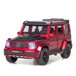 132 G700 Modèle de voiture en alliage Simulation jouet véhicules Diecast SUV Offroad avec Sound N Light Collectble Kids Gift 240510