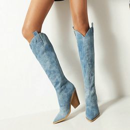 139 Fashion Denim Femmes Western Knee High Heels Hiver Cowboy Hiver Bottes Slip on Woman Chaussures Big Taille 43 230807 44649