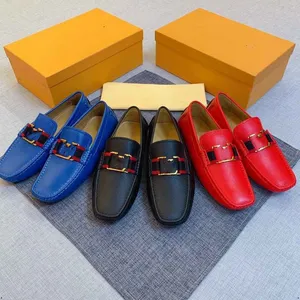 13Model Luxe mannen Casual Loafers Comfortabele lederen kledingschoenen Mannen Sneakers 2024 Nieuwe voorjaars Male Walking Laafers Casual slip on heren Designer Loafers schoenen