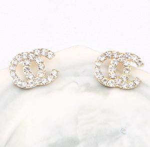 20style 18K Plaqué Or Marque Designer Lettres Stud Petit Vent Doux De Luxe Boucles D'oreilles Géométrique Femmes Cristal Strass Boucle D'oreille Bijoux