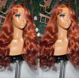 Perruque Lace Frontal Wig synthétique Body Wave gingembre 13x4, perruque Lace Frontal Wig transparente HD noire/rouge/bleue pour femmes