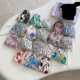 14 * 16 cm porte-monnaie Style japonais fleur plantes cordon coton sac de rangement cadeau bonbons bijoux organisateur maquillage cosmétique clés sacs