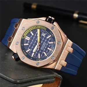 14% de réduction Watch Watch Aude for Men Mens trois aiguilles Quartz Top Luxury Corloge de caoutchouc Montre de Luxe Type