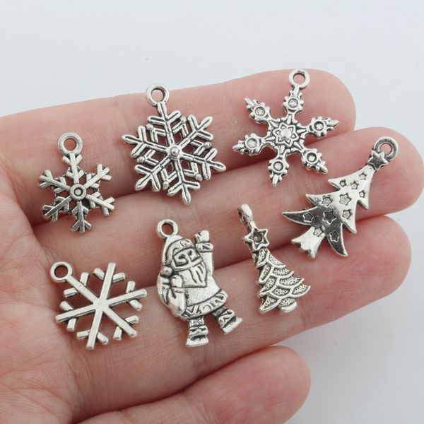 140 pièces mélange arbre de noël flocons de neige père noël breloques pour la fabrication de bijoux Bracelet collier artisanat résultats de bricolage