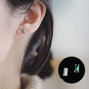 14K Solid Gold Stud Earring Groene Emerald Sieraden Crystal Simple Minimal Style Rechthoek Minimalistische Bruiloft Bruidsmeisje Bruid GIF