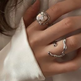 14K Weißgold Ringe für Frauen Neue Mode übertriebene verzerrte Linien geometrische Ringe Set Partyschmuck