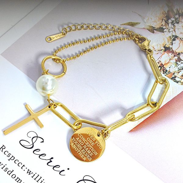 Pulsera con colgante dorado en capas de oro amarillo de 14 quilates para mujer, joyería retro punk gótica con retrato de moneda y perlas cruzadas