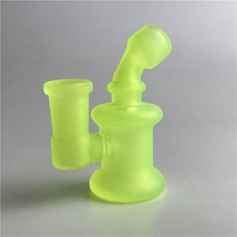 14mm vrouwelijke mini glazen bong hand waterpijpen met 3,2 inch licht glans gloed in de donkerglas recycler breaker bongs roken