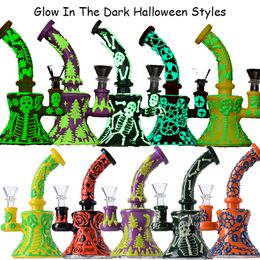 Halloween -stijl mini -waterpijp gloeien in de donkere 6 inch unieke ontwerp glazen bongs oogtanden douchekop percs olieligingen dab rig 4 mm dik met kom