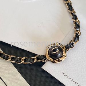 14style marque lettre pendentifs designer collier de charme collier de cuivre haut de gamme chaînes de perles bijoux ras du cou hommes femmes cadeaux de fête de vacances