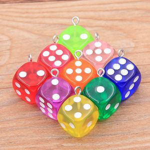 14x17mm 11 Kleur Transparante Dice Charms DIY Earring Bevindingen Hangers Miniatuur Figurines Resin Craft Cabochon Maken Accessoires