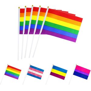 Drapeau gay 14x21cm drapeau lesbien drapeau arc-en-ciel main agitant des drapeaux de bannière