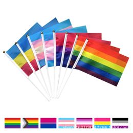 14x21cm LGBT -vlag voor lesbische homo -trots kleurrijke regenboog woning decor vriendelijke stick vlaggen kleine mini hand vastgehouden decoraties 5,5x8,2 inch