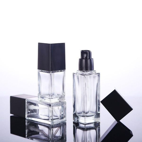 15 20 30 40 ml vide clair carré verre émulsion bouteille d'essence avec tête de pompe noire contenants cosmétiques pour lotion nettoyante crème pour le corps Ppqwa