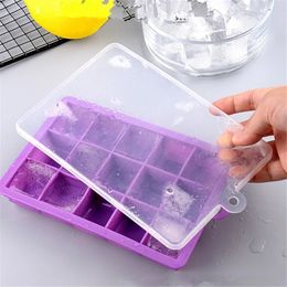 15/24 Cavidad Silicona Cubo de hielo Cubo con tapa Molde de cubo de hielo Alimento Silicona Whisky Cóctel Bebida de helado de chocolate Maker para alimentos Moldeo de hielo