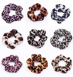 15 colores Leopardo Terciopelo Scrunchies Accesorios para el cabello para mujer Chica Anillo elástico para el cabello Corbata Titular de cola de caballo Goma Leopardo Banda para el cabello5615769