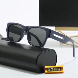 15 colores para hombres Gafas de sol diseñador de diseño