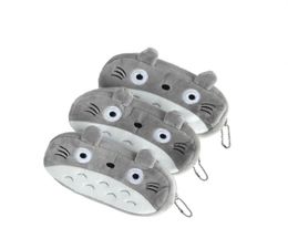 15 pcs / lot Bande Dessinée Totoro Style En Peluche Zipper Crayon Sacs Sac Cosmétique Pochette Fournitures D'écriture Bureau Fournitures Scolaires169h7842038