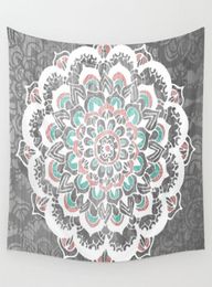 150200cm Indian Mandala Tapestry Totem kompas Mandragora Elephant Printing Beach Towels Yoga Mat Sun Block Round Bikini Coverup8451767