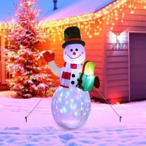 150 cm Kerstmis opblaasbare sneeuwpop LED Night Light Figuur Tuinspeelgoed Party Decoraties Jaar US EU -plug Y201020