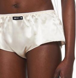 151103 Fashion Classic Trendy Luxury Design Miu Women Logo Satin Fothed Shorts Briefs M5