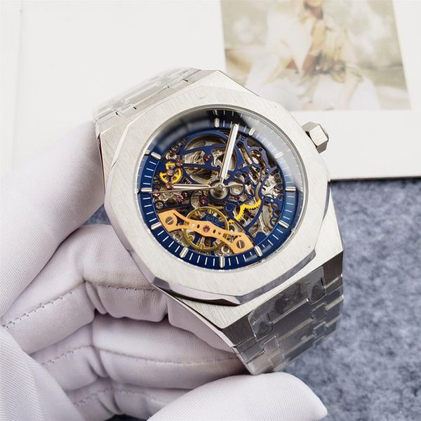 15407 entièrement automatique Mécanique concepteur pour hommes en acier inoxydable 904L AAA Watch 42 mm Bracelet de luxe Montréal avec un bracelet de style imperméable en saphir lumineux