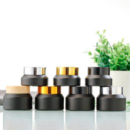 Pot rond givré mat de 15g 30g 50g, beurre corporel, crème de soin de la peau, bocaux en verre cosmétique avec capuchon en plastique