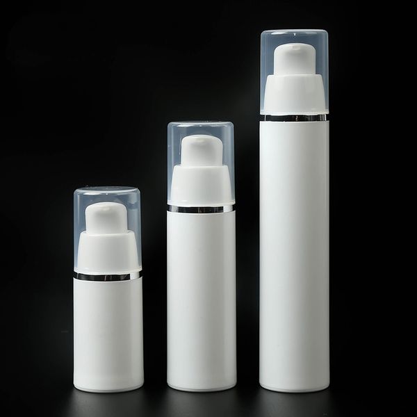 15 ml 30 ml 50 ml PP Airless-Flaschen Weiße Airless-Vakuumpump-Lotionsflasche mit Silver Line-Kosmetikverpackungen