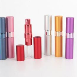 15 ml Bouteilles d'emballage Fashion Travel Refipillable Mini Perfume Atomizer Bouteille Bouteille à la maison Pragances Essential Huiles Diffusers Cevor