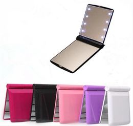 15pcs maquillage Lady Cosmetic 8 LED Miroir pliant pliant portable Pocket LED Miroir LAMIR LAMPES X0556317849