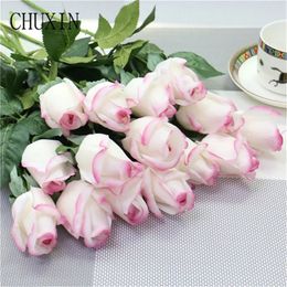 15pcs / lot Fleur artificielle Real Touch Hydrating Rose Home Decoration Fake Flow Flowing Wedding Bride Bouquet Valentines Day Gift 240416