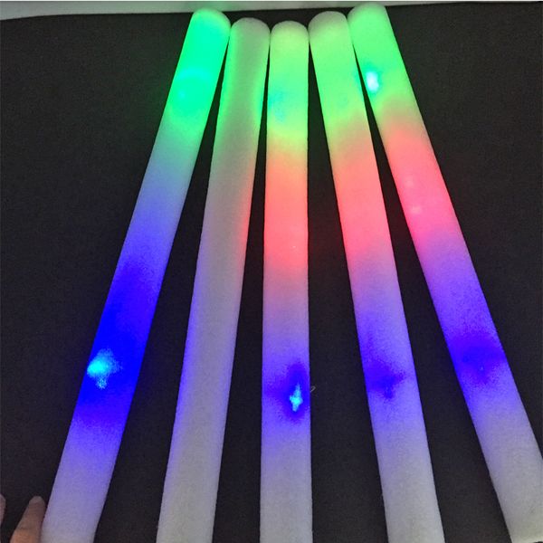 15 pcs/lot longs bâtons lumineux jouets de fête, barre d'éponge lumineuse à LED fournitures jouet, ventilateurs de bâton LED clignotants tiges en mousse accessoires de concert