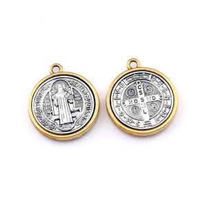 15 pièces deux tons saint benoît croix médaille pendentifs à breloque pour la fabrication de bijoux Bracelet collier bricolage accessoires 32 3x27 9mm A-557248b