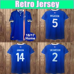 16 17 ISLANDE Retro Soccer Jerseys Ingason Saevarsson Arnason Home Blue Mens Football Shirt Short à manches courtes