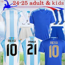 24 25 Argentijnse voetbalshirts 2024 MESSIS MARADONA Argentino kindertenue spelerversie J.ALVAREZ MAC ALLISTER DI MARIA E.FERNANDEZ DE PAUL L.MARTINEZ voetbalshirts