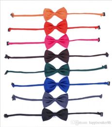 16 colores Pe Pet Tie Dog Collar Accesorios Flor de decoración suministros de color puro Bowknot Corbito1256133