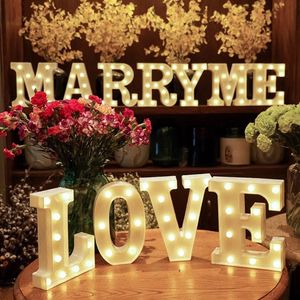 16 cm DIY Lichtgevende Licht LED Letter Nachtlampje Creatieve Letters Alfabet Nummer Batterijlamp Romantische Party Decoratie