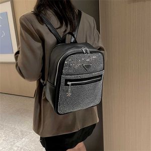 16% de descuento en bolso de diseñador 2024 Bolsos Mochila doble para mujer con incrustaciones Atmósfera simple y de moda Casual Crossbody Estudiante de gran capacidad