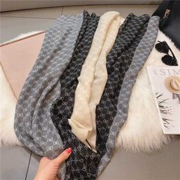 16% KORTING Visuele stijlvolle katoenen linnen sjaals voor dames in de lente en herfst Koreaanse versie veelzijdige kleuraanpassing sjaal met dubbele functie winterwarmte sjaal