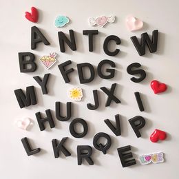 169 stuks magnetische creatieve briefstickers eenvoudige koelkastmagneten zwart-witte letters 240318