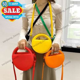 16 CM 21 CM Círculo Redondo Shopper Bolsas de píldoras Logotipo famoso Bolsa de compras Pequeño bolso cruzado Mini bolsos de embrague Bolso de diseñador Mujer Chica Bolsas de hombro Colores dulces