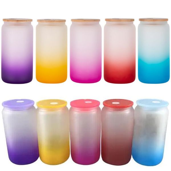 Les verres dégradés de sublimation givrés de 16 oz peuvent tasser des verres à jus glacés à la gelée ombrée, une canette de bière, une tasse à café avec des couvercles en bambou / des pailles en plastique colorées