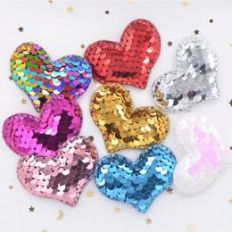 16 pcs gifles paillettes paillettes plaques rembourrées appliques coeur pour les vêtements de sac d'artisanat Supplies de couture bricolage décoration de poils de cheveux bricolage