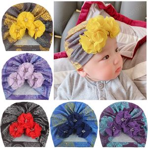 17*18 CM Vintage Fleurs Motif Bébé Chapeaux Perles Cousues À La Main Floral Bébé Caps Doux Polyester Coton Bonnet Décoration De Vacances