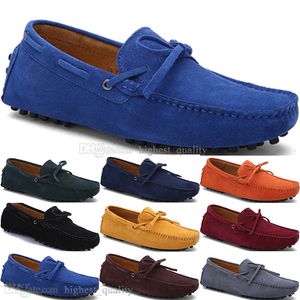 175 Nouvelle mode hommes chaussures décontractées en cuir style britannique printemps couple véritable pois gommage hommes conduire paresseux homme couvre-chaussures en plein air confortable respirant noir jaune