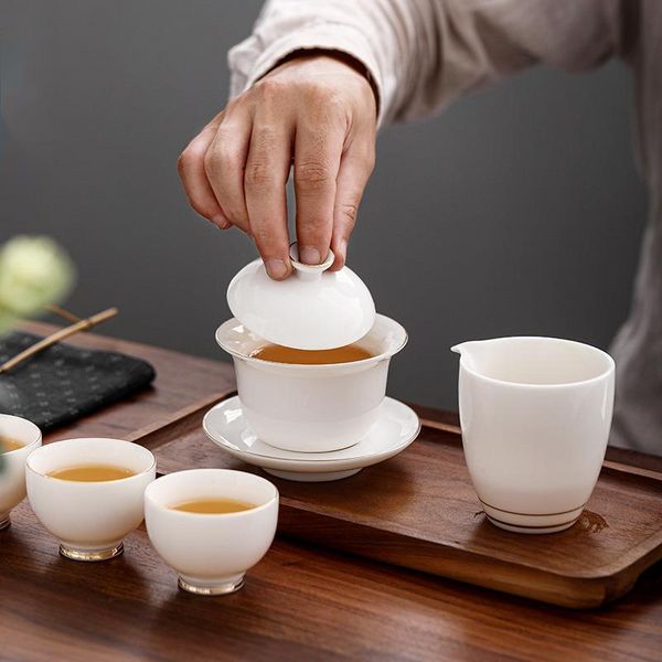 175 ml de porcelana blanca cuenco cubierto de oro cubierto de cerámica hecha a mano taza de té grande para té sancai tazón de té kung fu tazón